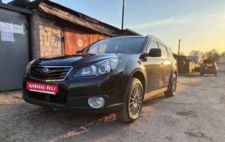 Subaru Outback IV рестайлинг, 2011 год, 1 030 000 рублей, 3 фотография
