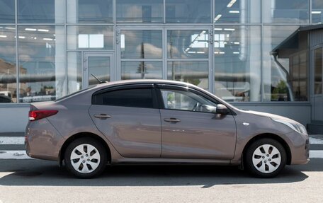 KIA Rio IV, 2018 год, 1 200 000 рублей, 8 фотография