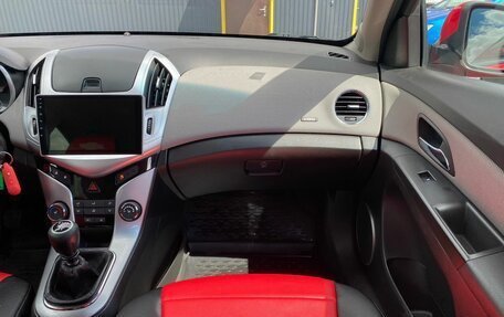Chevrolet Cruze II, 2013 год, 690 000 рублей, 16 фотография