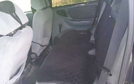 Chevrolet Niva I рестайлинг, 2004 год, 230 000 рублей, 5 фотография