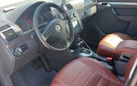 Volkswagen Touran III, 2005 год, 500 000 рублей, 16 фотография