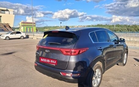 KIA Sportage IV рестайлинг, 2017 год, 1 850 000 рублей, 6 фотография