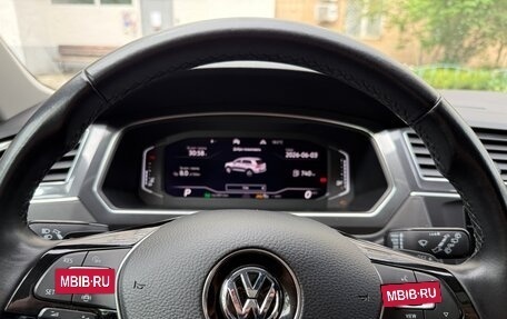 Volkswagen Tiguan II, 2020 год, 3 600 000 рублей, 16 фотография