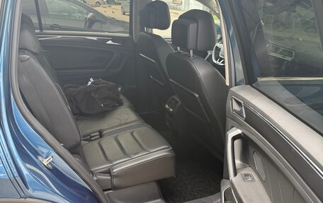 Volkswagen Tiguan II, 2020 год, 3 600 000 рублей, 25 фотография