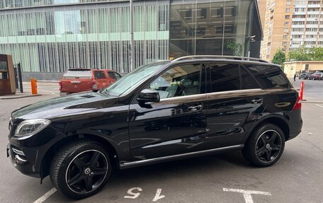 Mercedes-Benz M-Класс, 2014 год, 2 650 000 рублей, 2 фотография