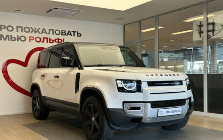 Land Rover Defender II, 2021 год, 5 600 000 рублей, 3 фотография