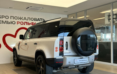 Land Rover Defender II, 2021 год, 5 600 000 рублей, 7 фотография
