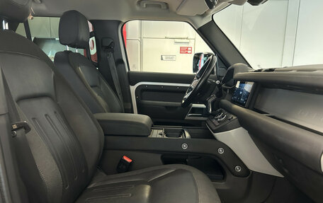 Land Rover Defender II, 2021 год, 5 600 000 рублей, 12 фотография