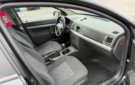 Opel Vectra C рестайлинг, 2004 год, 275 000 рублей, 13 фотография