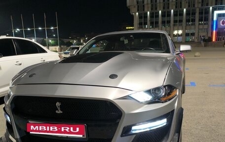 Ford Mustang VI рестайлинг, 2020 год, 3 800 000 рублей, 3 фотография