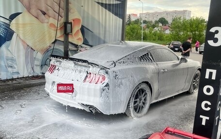 Ford Mustang VI рестайлинг, 2020 год, 3 800 000 рублей, 17 фотография