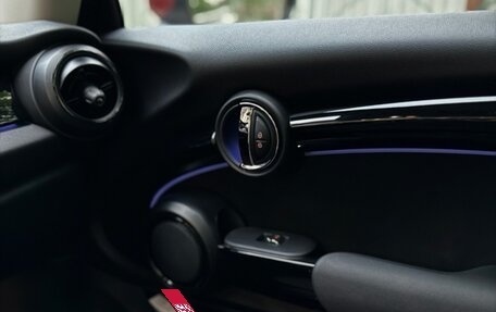 MINI Hatch, 2023 год, 3 850 000 рублей, 7 фотография