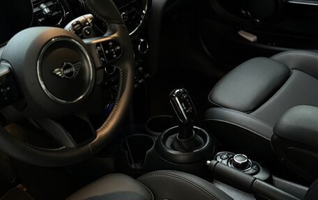 MINI Hatch, 2023 год, 3 850 000 рублей, 12 фотография