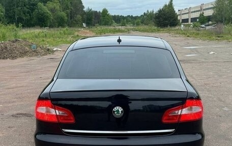 Skoda Superb III рестайлинг, 2010 год, 895 000 рублей, 9 фотография