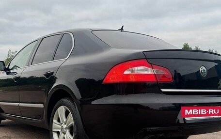 Skoda Superb III рестайлинг, 2010 год, 895 000 рублей, 11 фотография