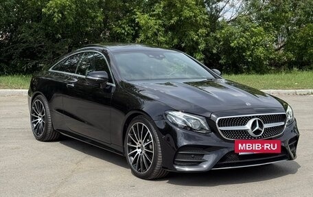 Mercedes-Benz E-Класс, 2019 год, 4 380 000 рублей, 9 фотография