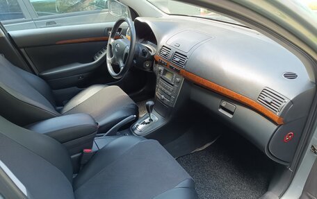 Toyota Avensis III рестайлинг, 2007 год, 850 000 рублей, 10 фотография