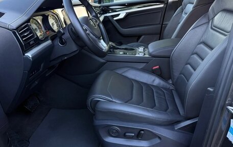 Volkswagen Touareg III, 2018 год, 3 435 000 рублей, 10 фотография