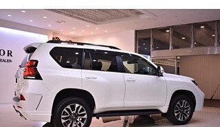 Toyota Land Cruiser Prado 150 рестайлинг 2, 2024 год, 6 999 777 рублей, 4 фотография