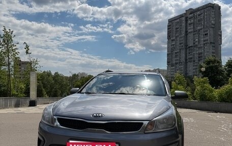 KIA Rio IV, 2018 год, 1 380 000 рублей, 2 фотография