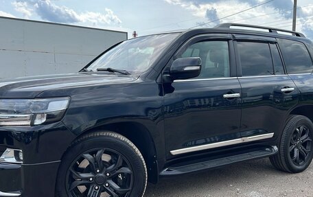 Toyota Land Cruiser 200, 2015 год, 4 500 000 рублей, 6 фотография