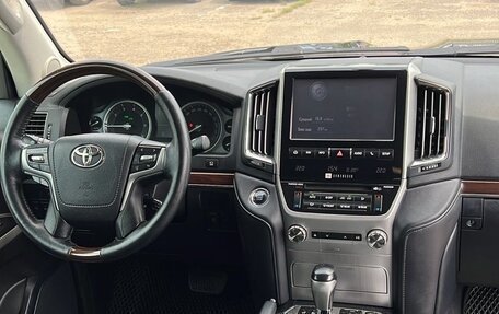 Toyota Land Cruiser 200, 2015 год, 4 500 000 рублей, 3 фотография