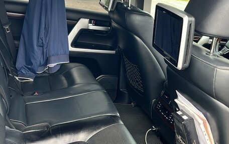 Toyota Land Cruiser 200, 2015 год, 4 500 000 рублей, 7 фотография