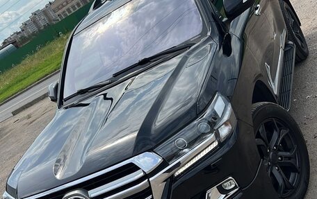 Toyota Land Cruiser 200, 2015 год, 4 500 000 рублей, 24 фотография