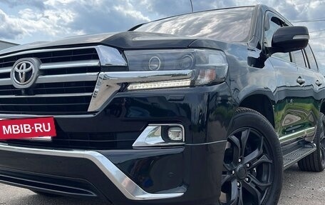 Toyota Land Cruiser 200, 2015 год, 4 500 000 рублей, 19 фотография