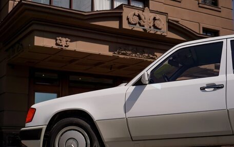 Mercedes-Benz W124, 1991 год, 1 500 000 рублей, 2 фотография