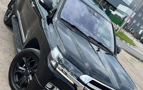 Toyota Land Cruiser 200, 2015 год, 4 500 000 рублей, 37 фотография