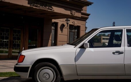Mercedes-Benz W124, 1991 год, 1 500 000 рублей, 3 фотография