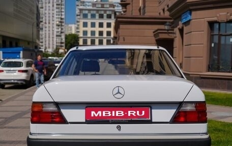 Mercedes-Benz W124, 1991 год, 1 500 000 рублей, 9 фотография
