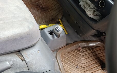 Mazda Bongo IV, 2002 год, 450 000 рублей, 6 фотография