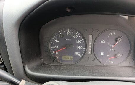 Mazda Bongo IV, 2002 год, 450 000 рублей, 7 фотография