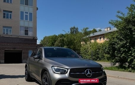 Mercedes-Benz GLC Coupe, 2019 год, 4 000 000 рублей, 2 фотография