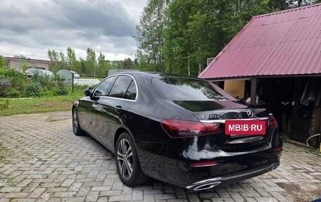 Mercedes-Benz E-Класс, 2020 год, 4 390 000 рублей, 3 фотография