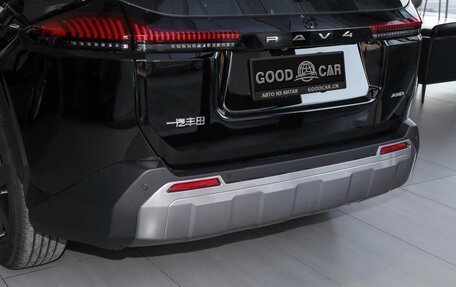 Toyota RAV4, 2026 год, 4 030 000 рублей, 25 фотография