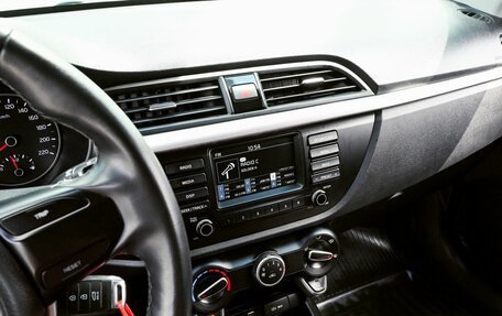 KIA Rio IV, 2020 год, 1 549 000 рублей, 10 фотография