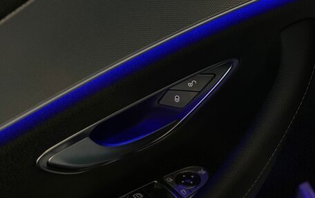 Mercedes-Benz E-Класс, 2019 год, 3 450 000 рублей, 7 фотография