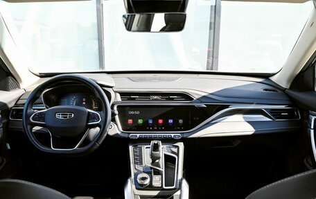 Geely Atlas, 2024 год, 2 299 000 рублей, 18 фотография
