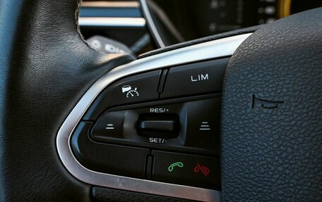 Geely Atlas, 2024 год, 2 299 000 рублей, 14 фотография