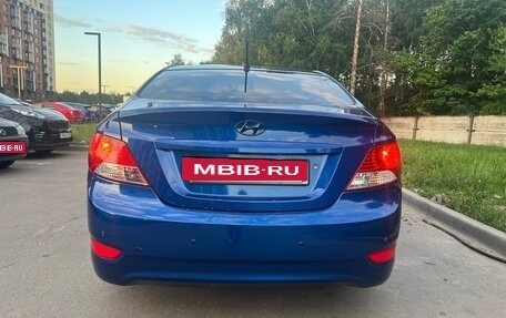 Hyundai Solaris II рестайлинг, 2011 год, 870 000 рублей, 7 фотография