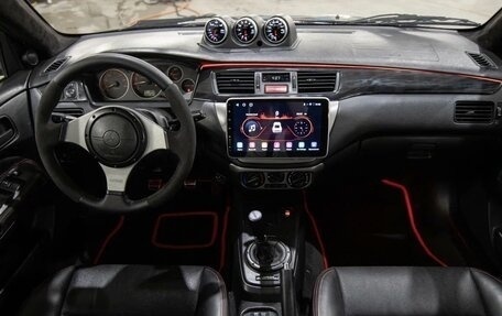Mitsubishi Lancer Evolution VIII, 2004 год, 3 000 000 рублей, 8 фотография