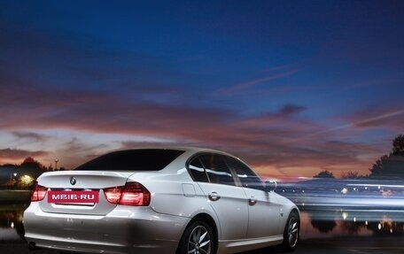 BMW 3 серия, 2010 год, 990 000 рублей, 7 фотография