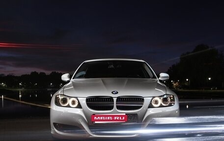 BMW 3 серия, 2010 год, 990 000 рублей, 6 фотография