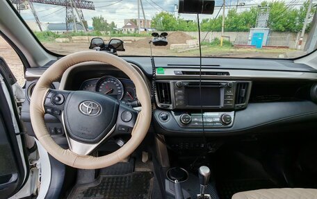 Toyota RAV4, 2013 год, 1 800 000 рублей, 5 фотография