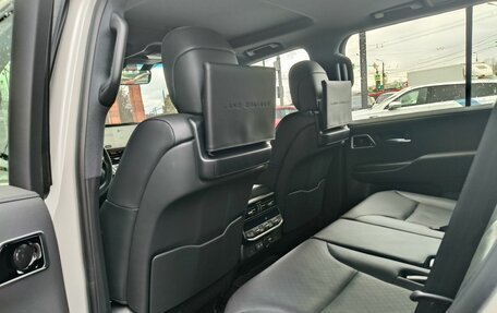 Toyota Land Cruiser, 2025 год, 18 800 000 рублей, 18 фотография