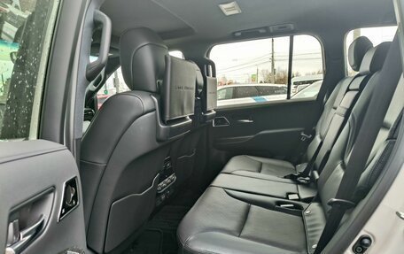 Toyota Land Cruiser, 2025 год, 18 800 000 рублей, 17 фотография