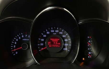 KIA Rio III рестайлинг, 2012 год, 820 000 рублей, 14 фотография